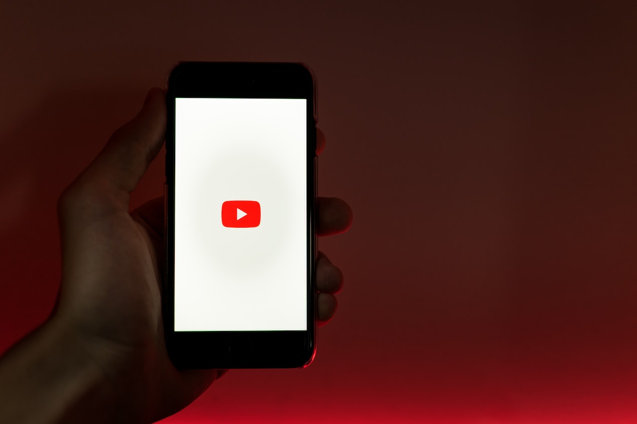 aplikasi edit video youtuber di android