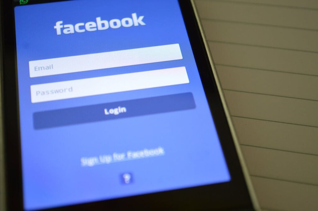 Cara Menghapus Jejak Digital Facebook